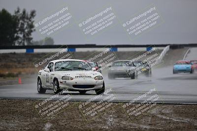 media/Nov-15-2025-CalClub SCCA (Sat) [[7bfa5a7151]]/Race/Group 4/